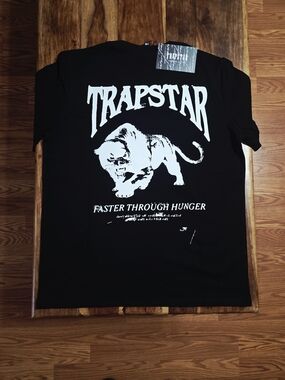 Trapstar Men's Black Short-Sleeve Graphic Tee